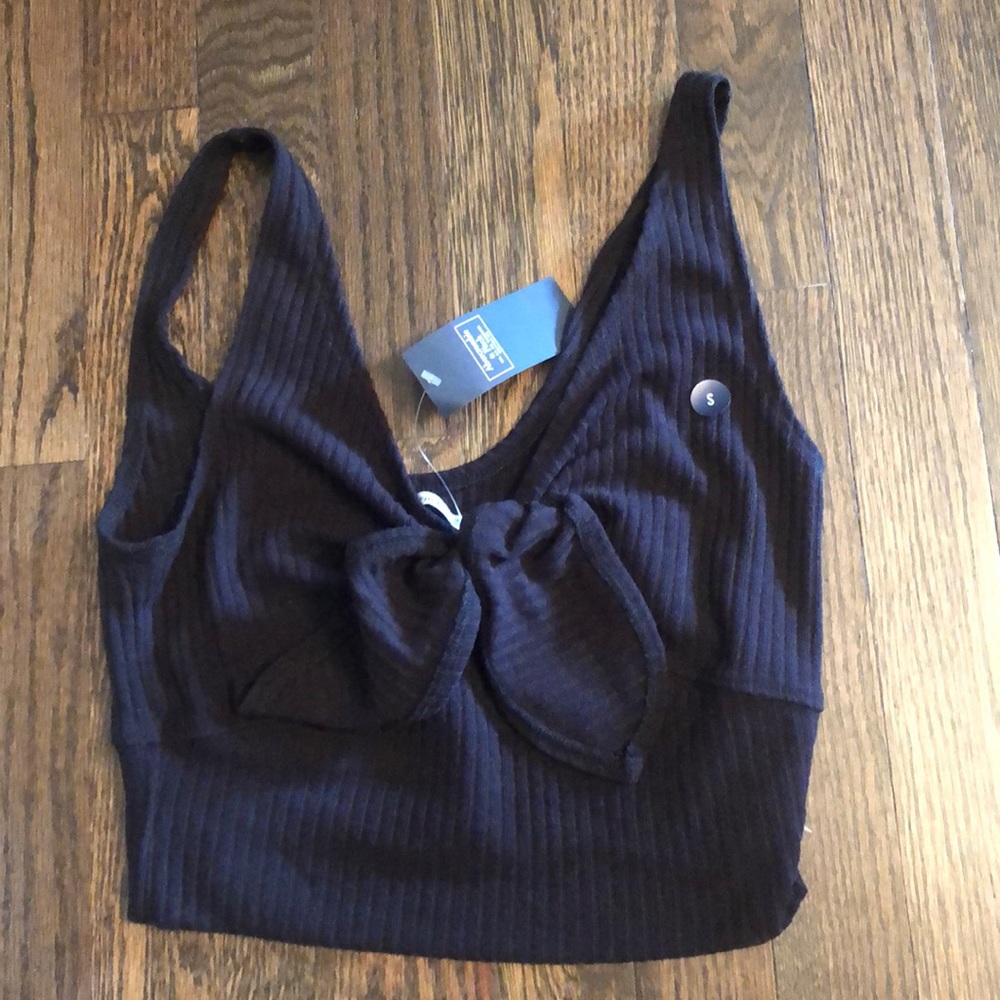 NWT Abercrombie Black Soft Crop